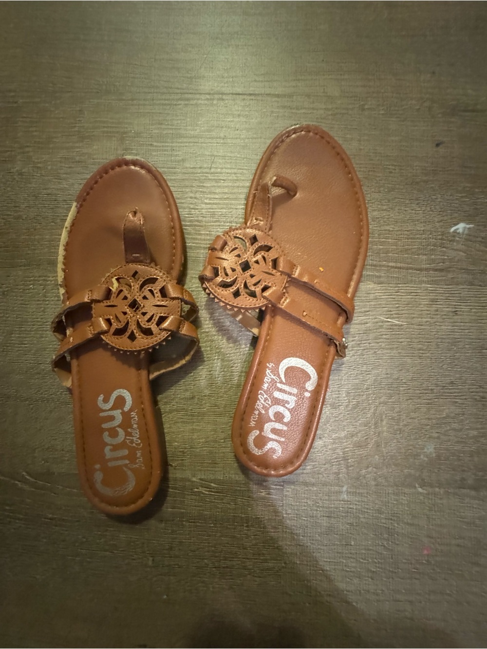 Circus by Sam Edelman Tan Brown Cutout Toe-Ring Slide Sandals